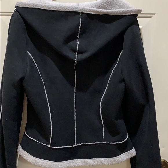 Black Jacket - Picture 2 of 2